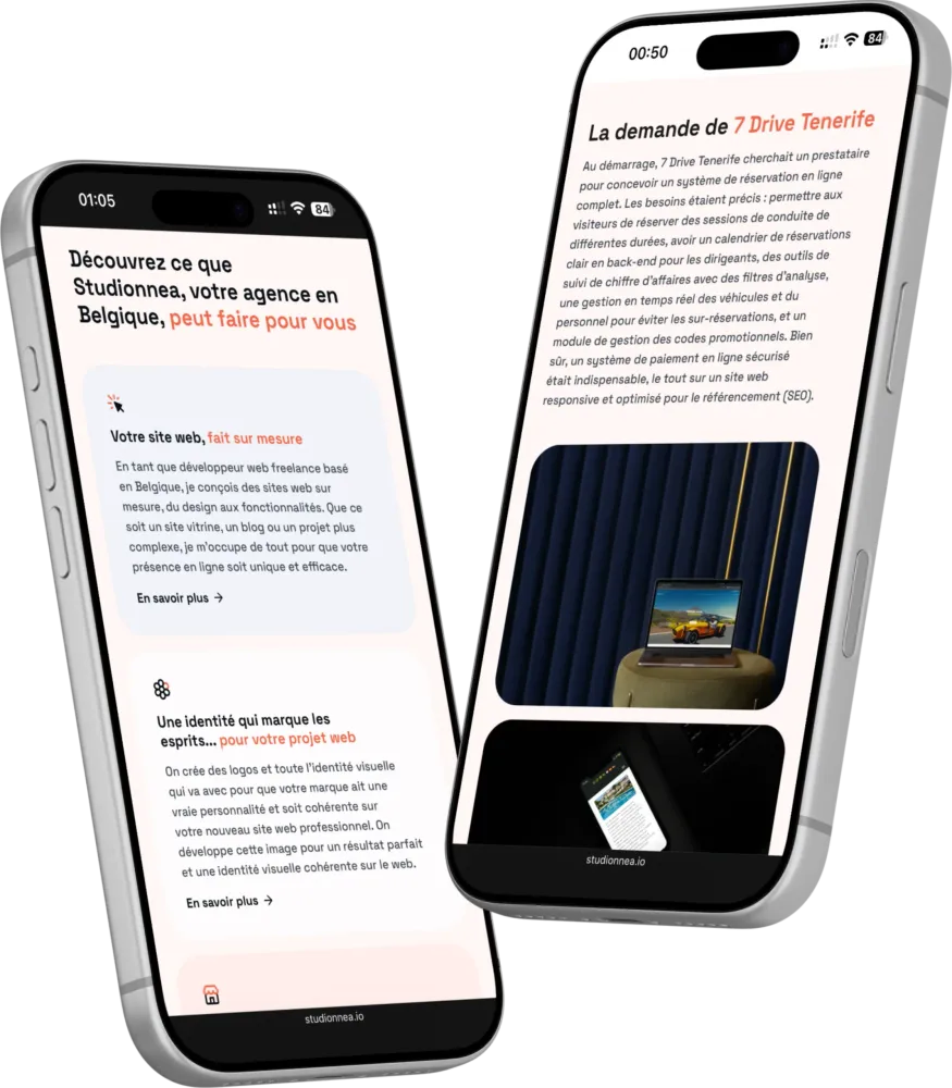 Deux téléphones ouverts sur le site de Studionnea