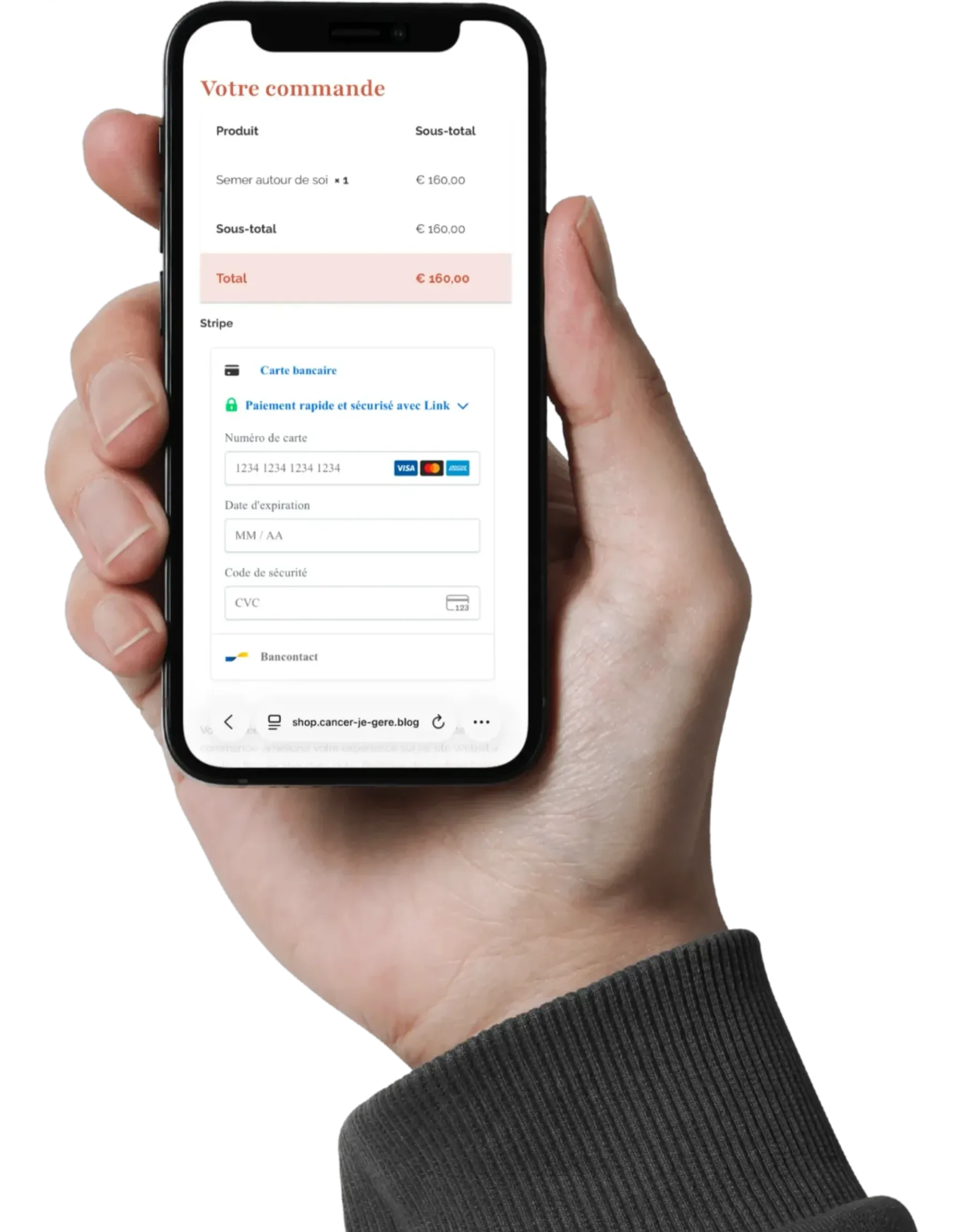 Téléphone mobile ouvert sur le site e-commerce de Delphine Remy